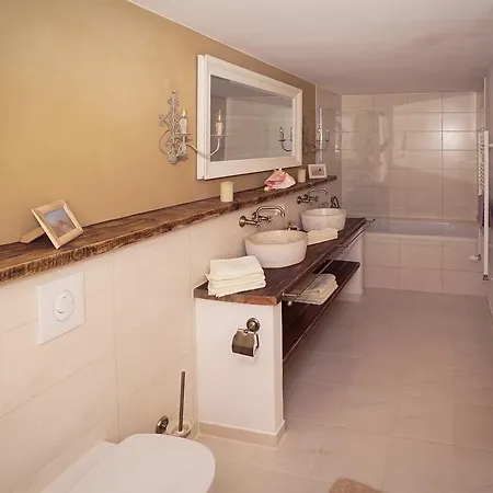 Apartman Brigitte *