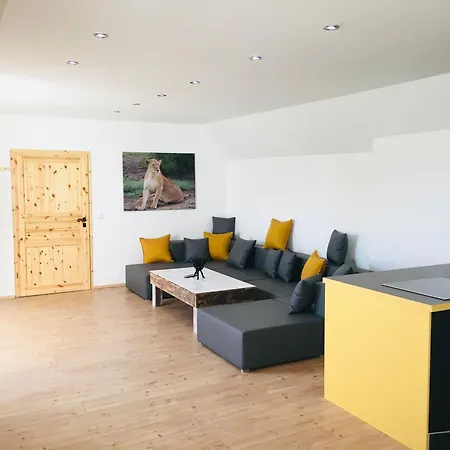 Brigitte Apartman